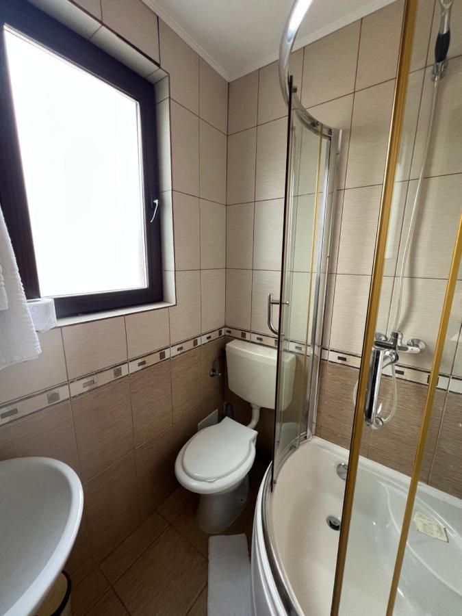 Pensiunea Zimbrul * Poiana Brasov